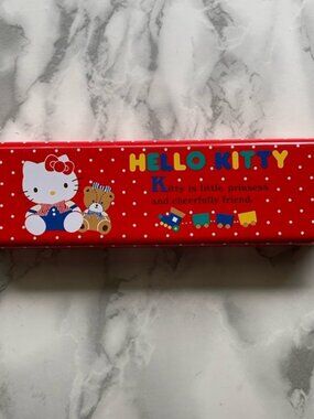 RARE Vintage Sanrio Hello Kitty 1987 pencil case